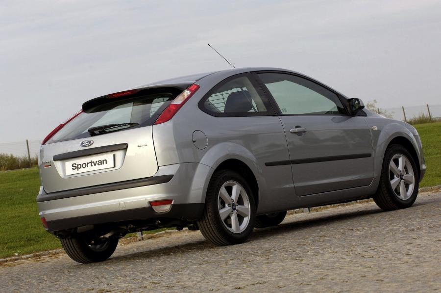  Ford Focus 2005 года  (фото 2 из 116)